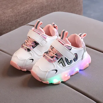 Boyutu 21-30 Kızlar Aydınlık Sneakers Bebek Nefes Parlayan Ayakkabı Erkek Aşınmaya dayanıklı Sönümleme Ayakkabı Çocuk led ışık Up Sneakers