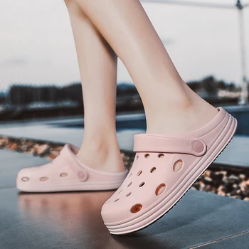 Yeni Kadın Sandalet Delik Ayakkabı Erkekler plaj ayakkabısı ışık sandaletler ev terlikleri Açık Yaz Sığ Spor Ayakkabı günlük ayakkabı Terlik