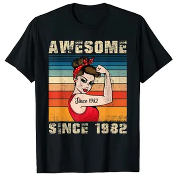 41 Yaşındaki Harika 1982 Yılından Bu Yana 41th Doğum Günü Hediyeleri Kadın T-Shirt grafikli tişört Tops