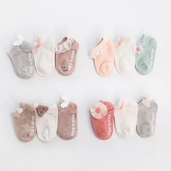 3 Çift / grup Bahar Sonbahar Yenidoğan Bebek Çorap Pamuk Anti Kayma Prenses Tarzı Bebek Çorap Kız Bebek Bebek Ayak Bileği Çorap