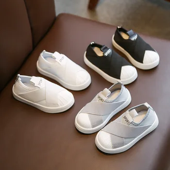 Çocuk kabuk kafa rahat ayakkabılar 2022 yeni spor salonu ayakkabısı Çocuklar İçin erkek ve kız spor ayakkabı çok yönlü küçük beyaz ayakkabı XZ20041