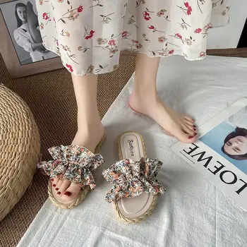 Kadın Terlik Ayakkabı Bayanlar Yeni Sandalet Terlik Dış Giyim Moda Yaz Yeni Vahşi Düz dipli Plaj Platformu Terlik Slayt