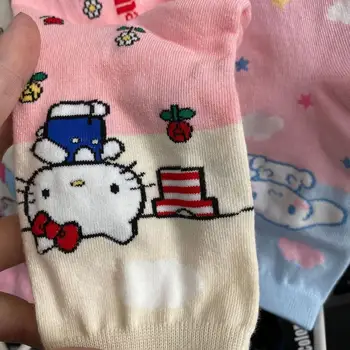Kawaii Çorap Sanrio Hello Kitty Mymelody Cinnamoroll Kuromi Sevimli Anime Yumuşak Peluş Renk Eşleştirme Orta Tüp Kız Çorap Hediye